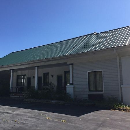 Bonaire Motel Hendersonville Eksteriør billede